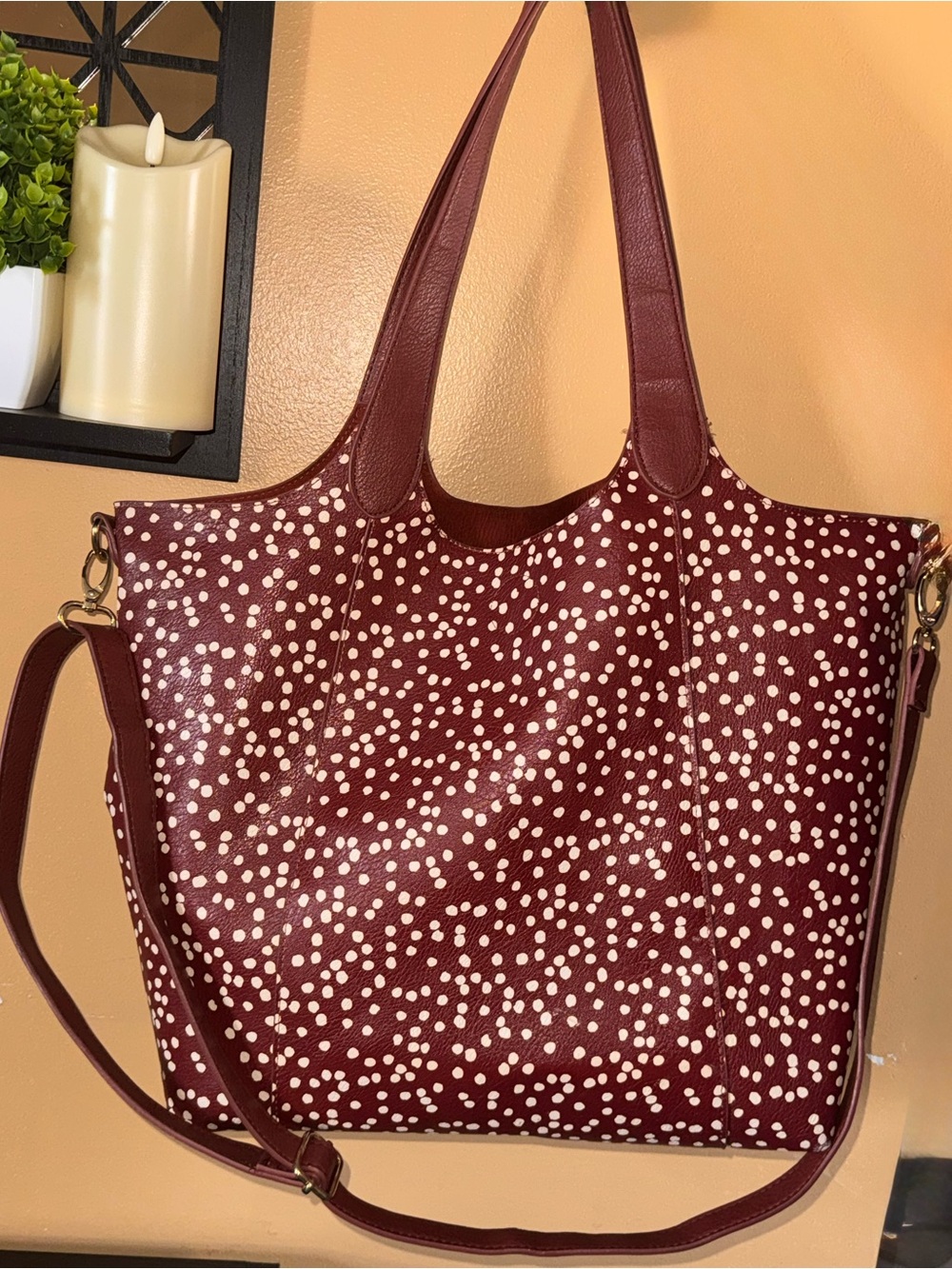 Spotted Maroon Tote Bag with Detachable Strap